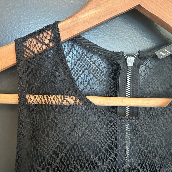 Armani Exchange balloon puff bottom lace top size 2 great used condition - Picture 4 of 14